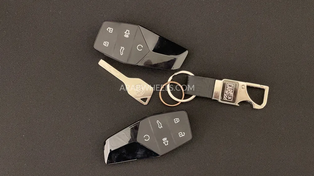 إم جي وان 2024 for Sale in دبي Image-48