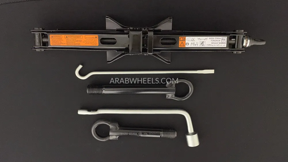 Nissan X-Trail 2024 for Sale in Dubai Image-34