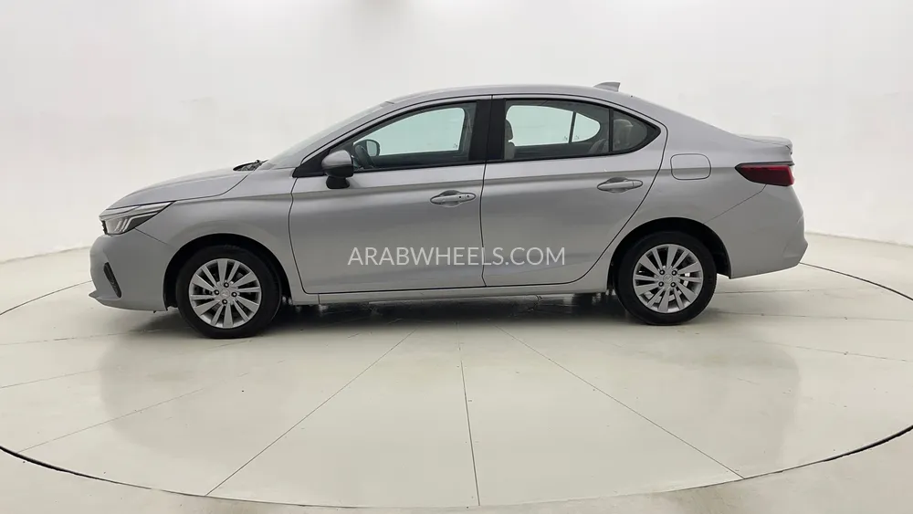 Honda City 2024 for Sale in Dubai Image-6