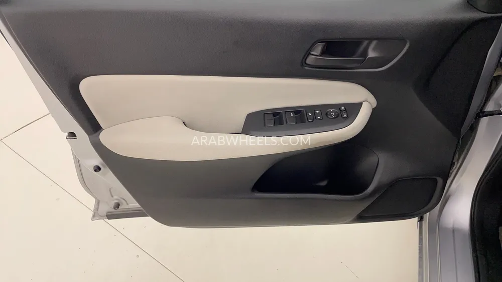 Honda City 2024 for Sale in Dubai Image-19