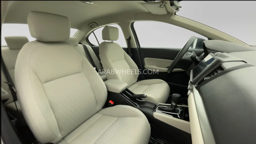 Honda City 2024 for Sale in Dubai Image-25