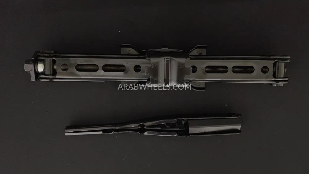 Jeep Grand Cherokee 2023 for Sale in Dubai Image-34