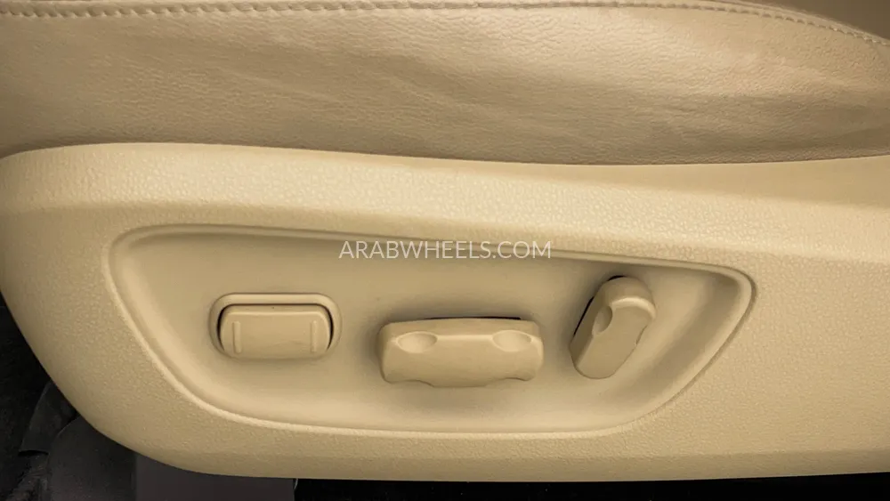 Mitsubishi Montero Sport 2022 for Sale in Dubai Image-24