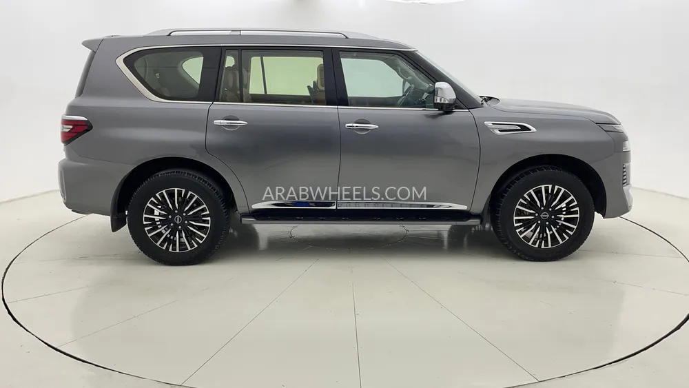 نيسان باترول 2022 for Sale in دبي Image-2