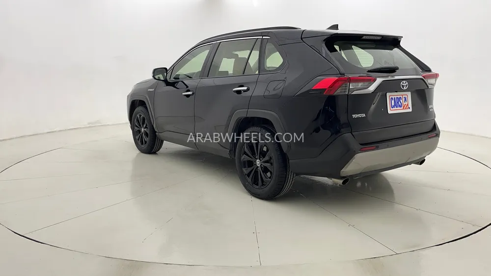 تويوتا راف 4 2023 for Sale in دبي Image-5