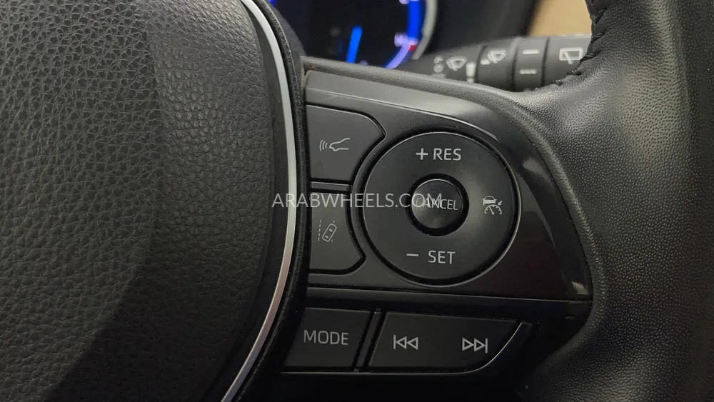 تويوتا راف 4 2023 for Sale in دبي Image-46