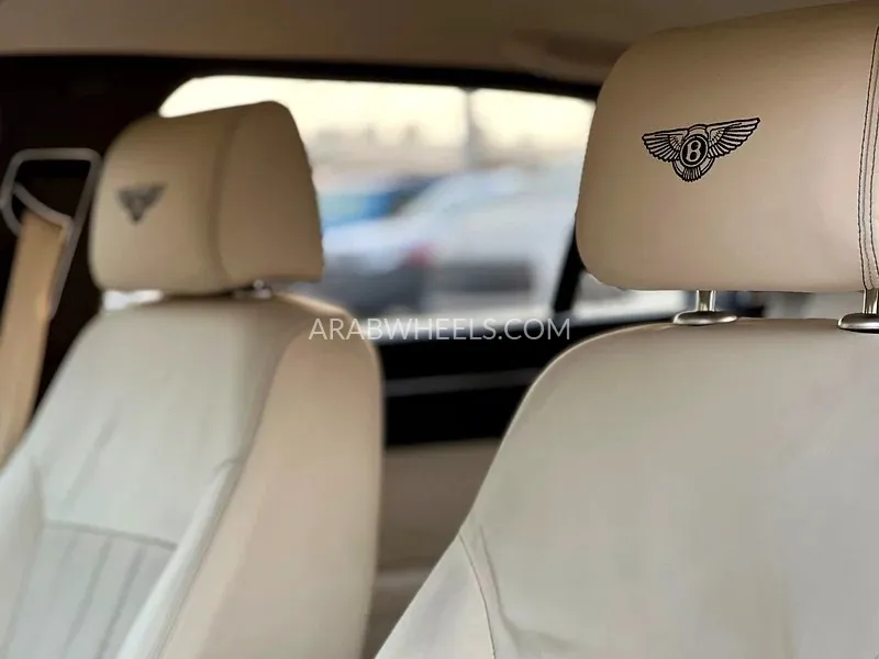 Bentley Flying Spur 2013 for Sale in Sharjah Image-11