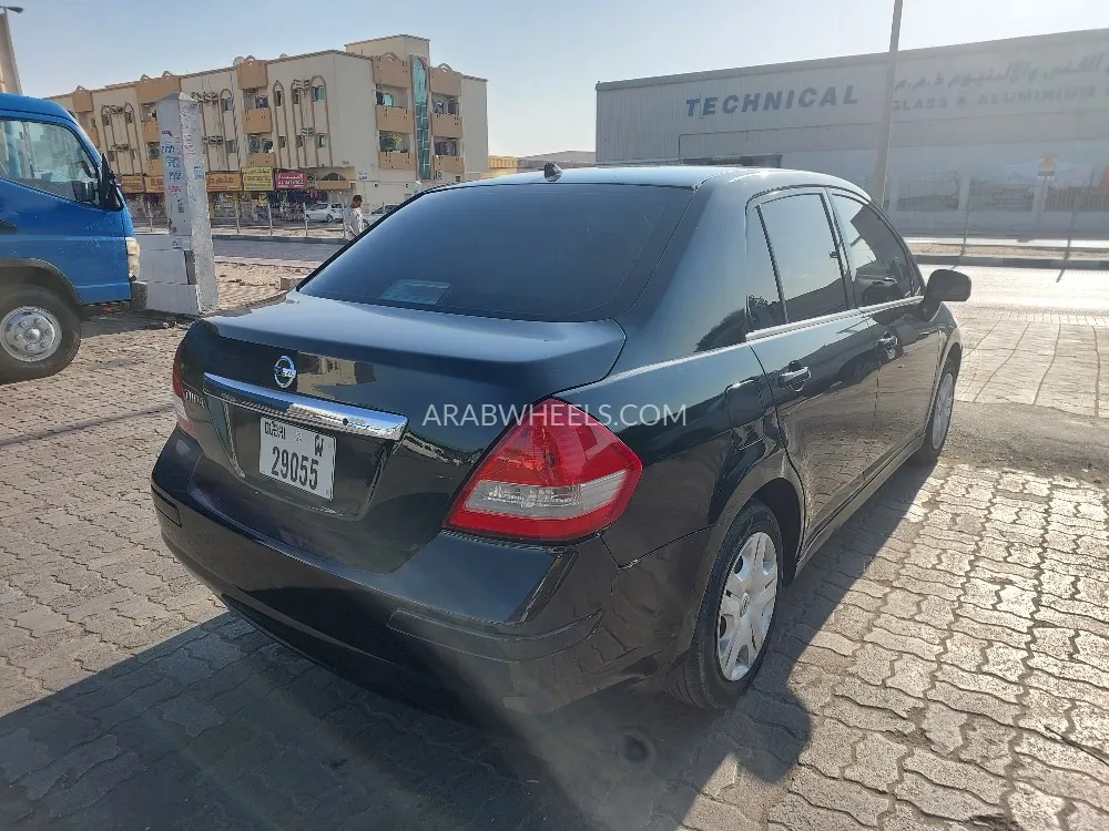 Nissan Tiida 2012 for Sale in Sharjah Image-10