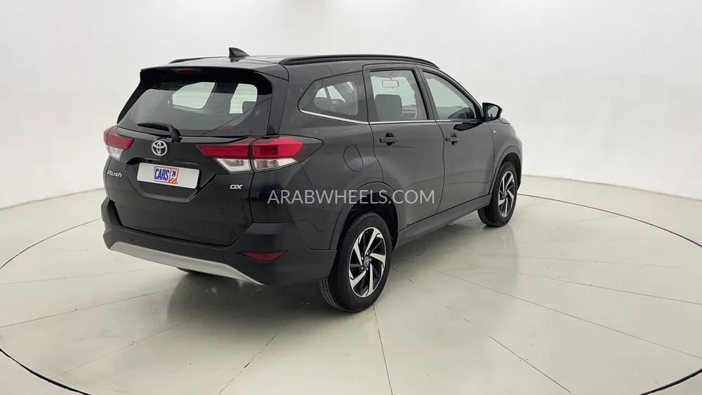 Toyota Rush 2023 for Sale in Dubai Image-3