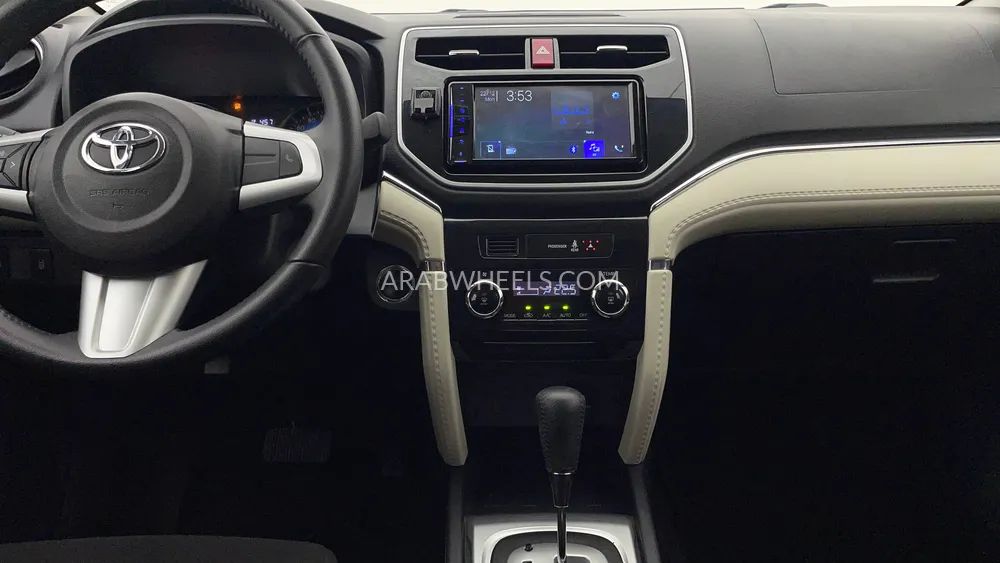 Toyota Rush 2023 for Sale in Dubai Image-14