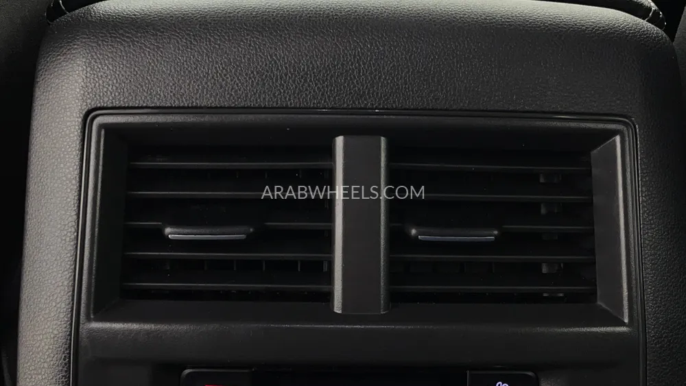 Volkswagen Teramont 2022 for Sale in Dubai Image-23