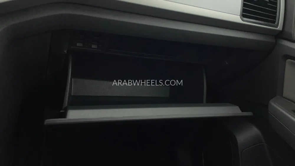 Volkswagen Teramont 2022 for Sale in Dubai Image-29