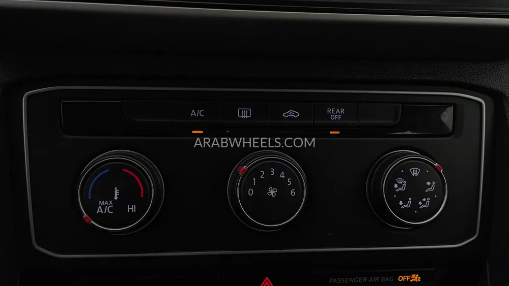 Volkswagen Teramont 2022 for Sale in Dubai Image-37