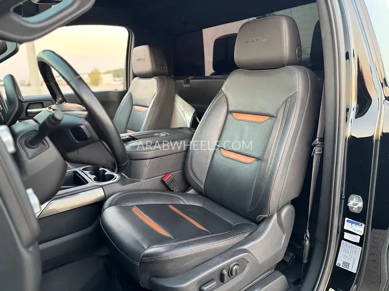 GMC Sierra 2022 for Sale in Sharjah Image-9