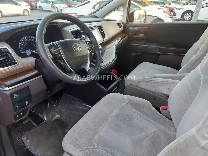 Honda Odyssey 2019 for Sale in Sharjah Image-13