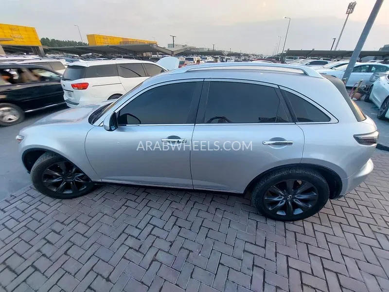 Infiniti FX35 2008 for Sale in Sharjah Image-18