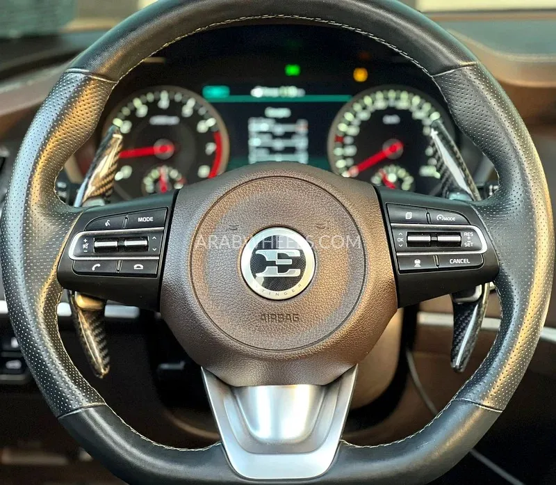 Kia Stinger 2020 for Sale in Sharjah Image-12