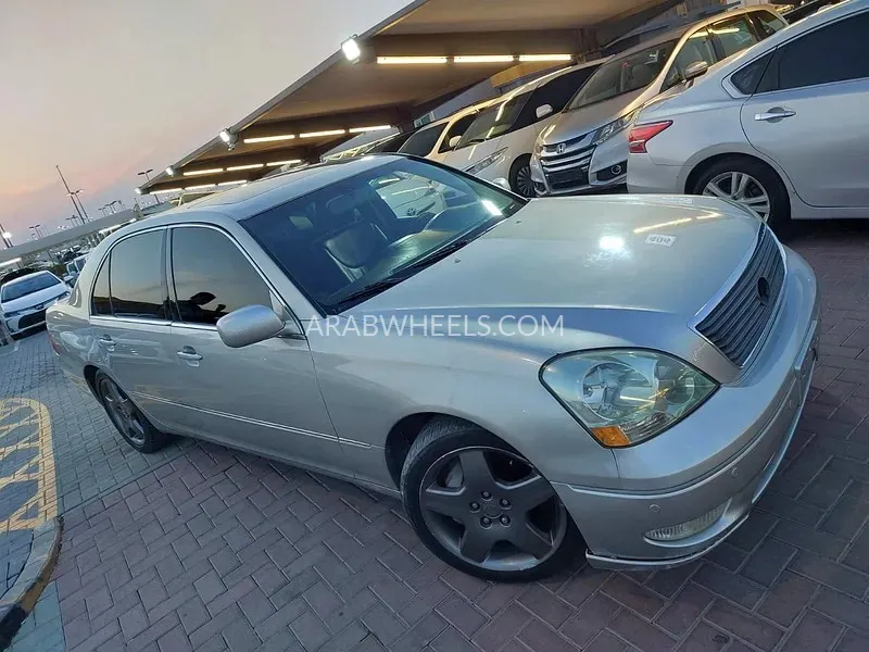Lexus LS 2003 for Sale in Sharjah Image-12