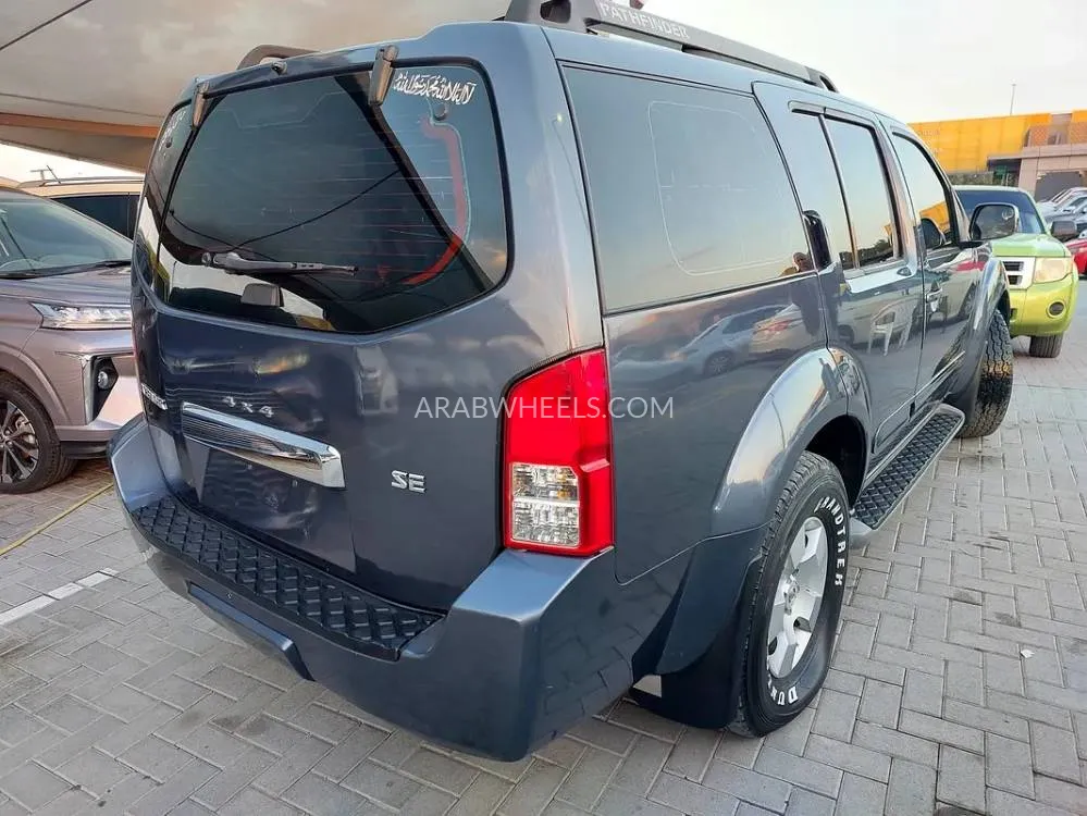 Nissan Pathfinder 2007 for Sale in Sharjah Image-12
