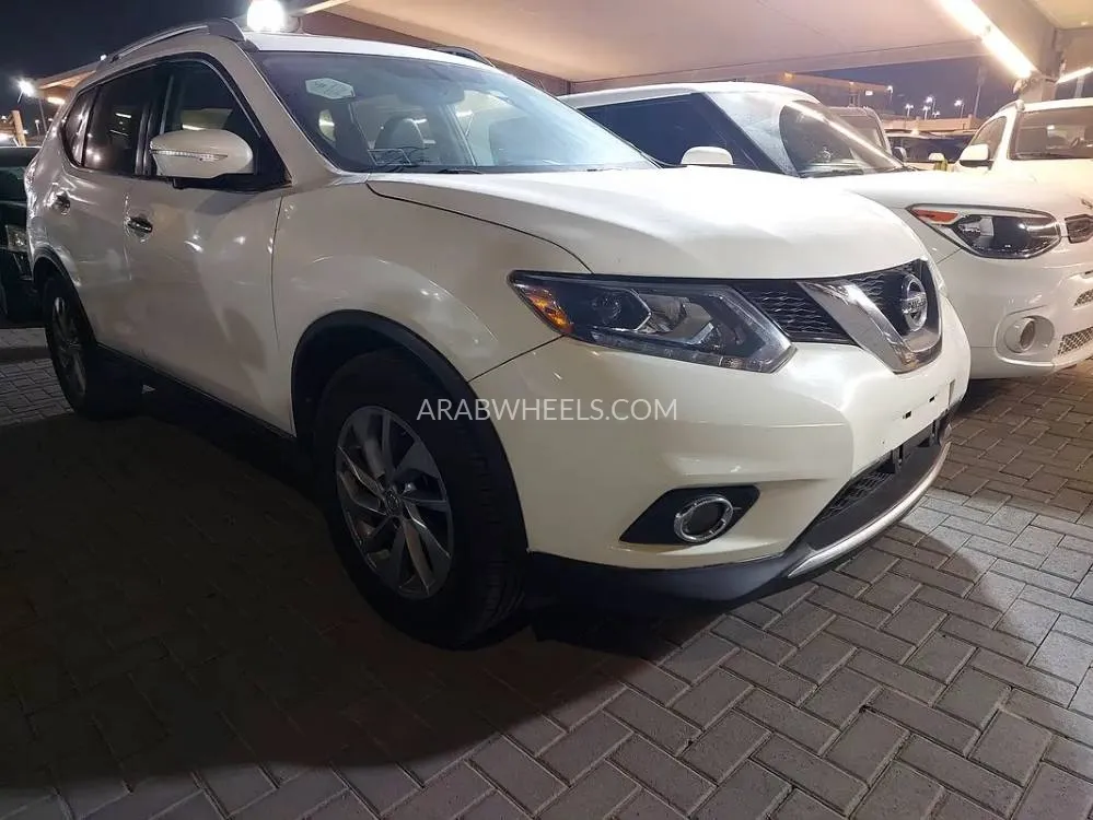 نيسان روج 2015 for Sale in الشارقة Image-5