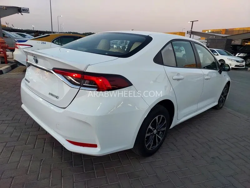 Toyota Corolla 2020 for Sale in Sharjah Image-12