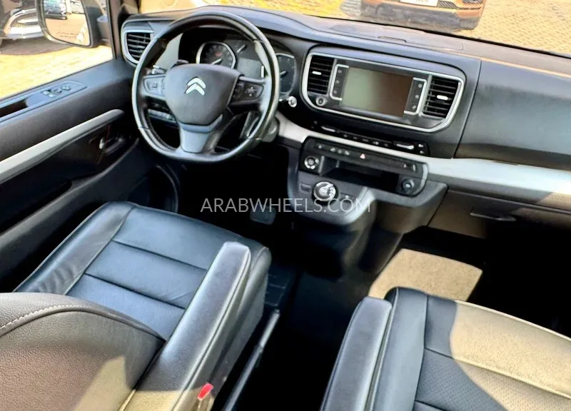 Citroen Spacetourer 2024 for Sale in Sharjah Image-2