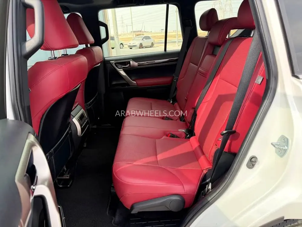 Lexus GX 2021 for Sale in Abu Dhabi Image-8