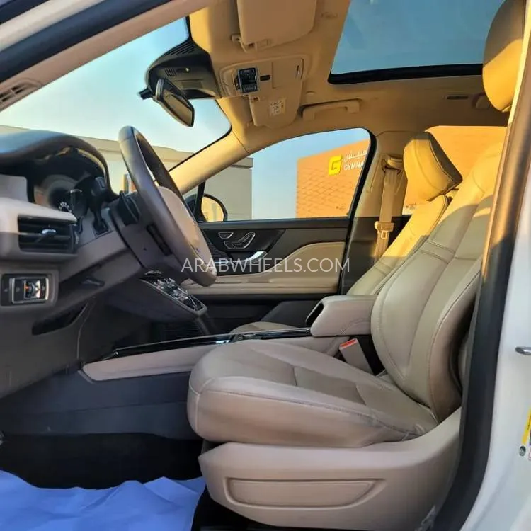 Lincoln Corsair 2022 for Sale in Sharjah Image-13