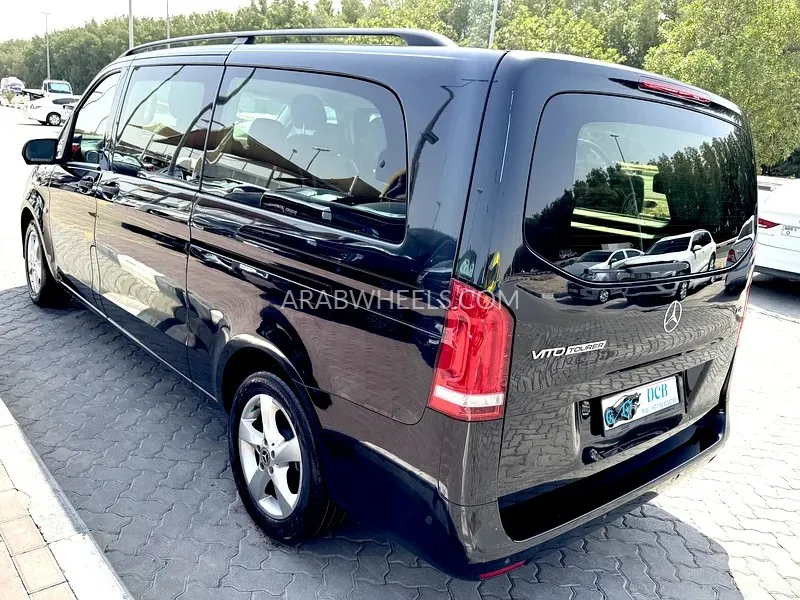 Mercedes Benz Vito 2020 for Sale in Sharjah Image-4