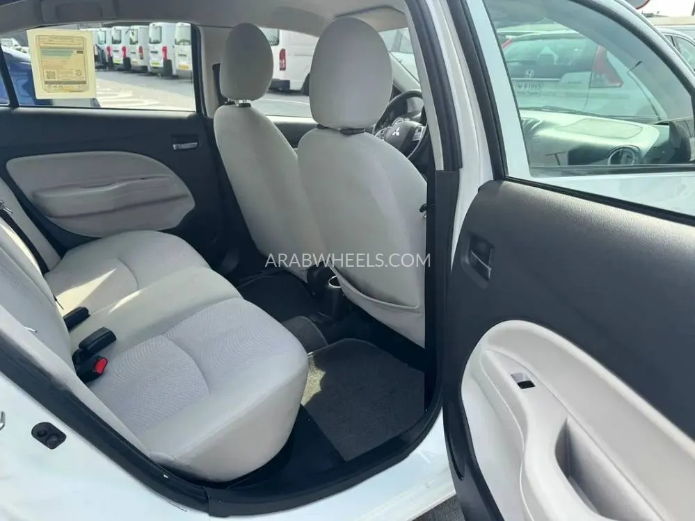 Mitsubishi Attrage 2019 for Sale in Sharjah Image-10
