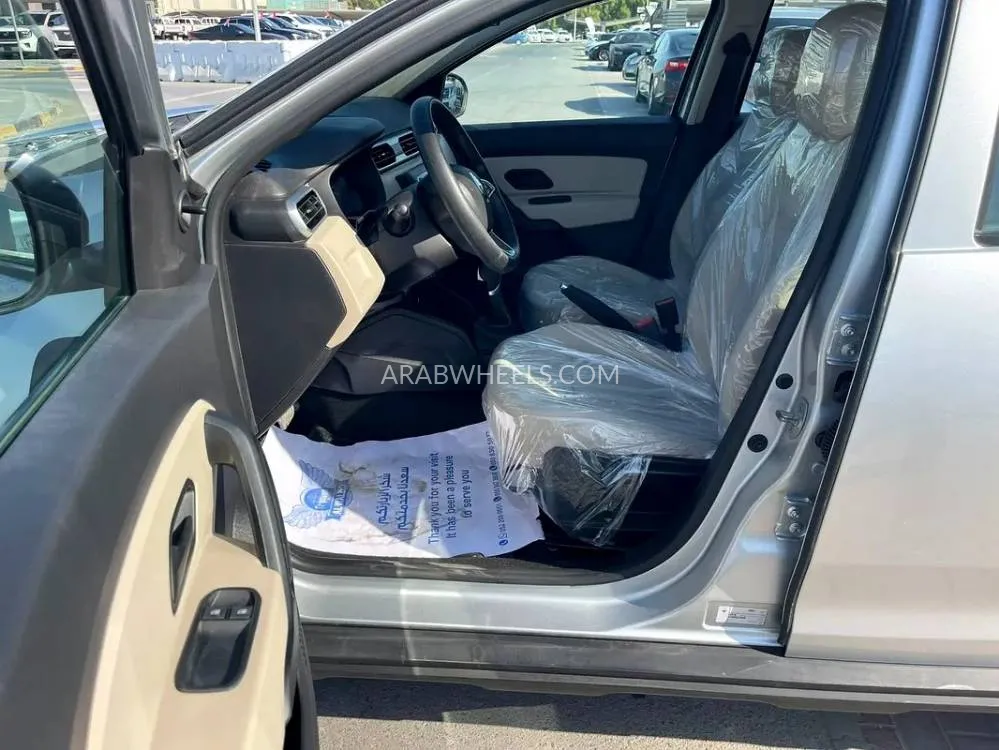 Renault Duster 2020 for Sale in Sharjah Image-9