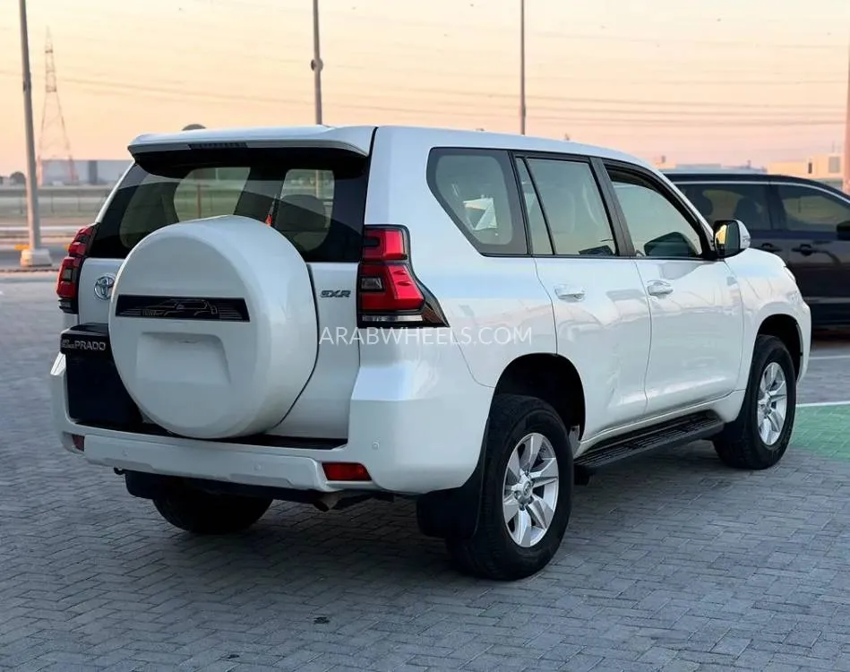Toyota Land Cruiser Prado 2022 for Sale in Abu Dhabi Image-5