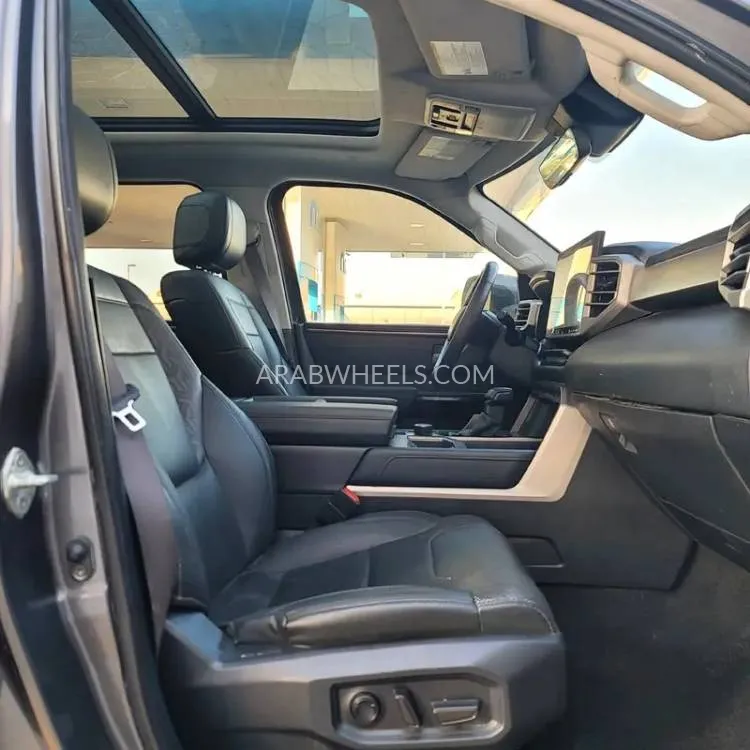 Toyota Tundra 2022 for Sale in Sharjah Image-7