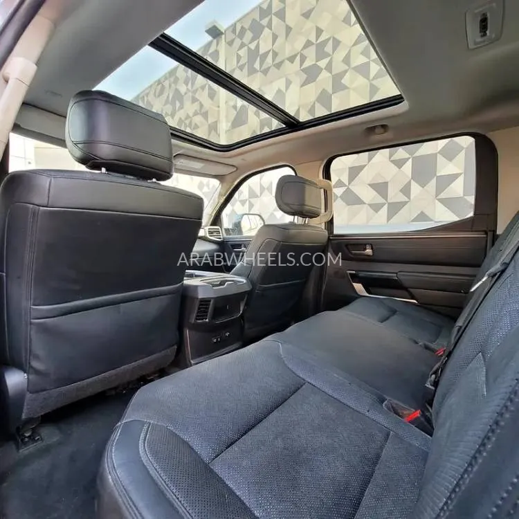 Toyota Tundra 2022 for Sale in Sharjah Image-13