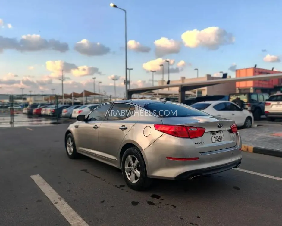 Kia Optima 2014 for Sale in Sharjah Image-7
