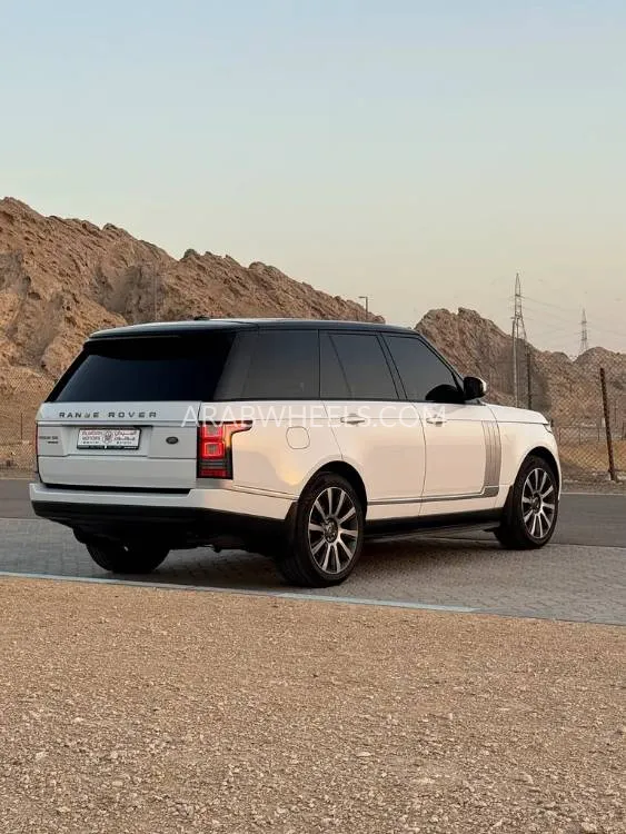 Land Rover Range Rover 2015 for Sale in Abu Dhabi Image-4