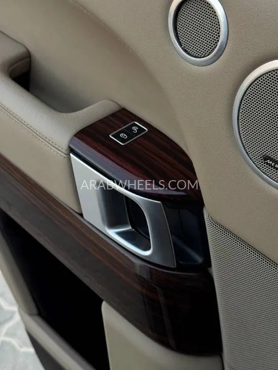 Land Rover Range Rover 2015 for Sale in Abu Dhabi Image-5