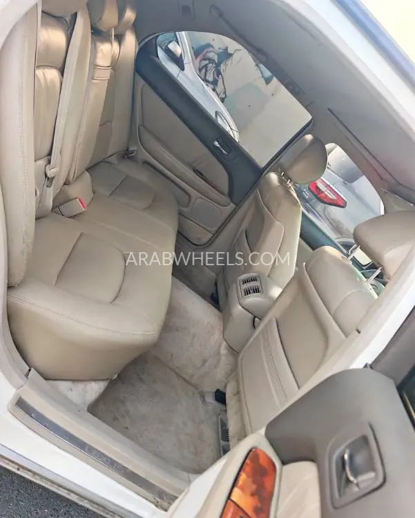 Lexus LS 1998 for Sale in Sharjah Image-3