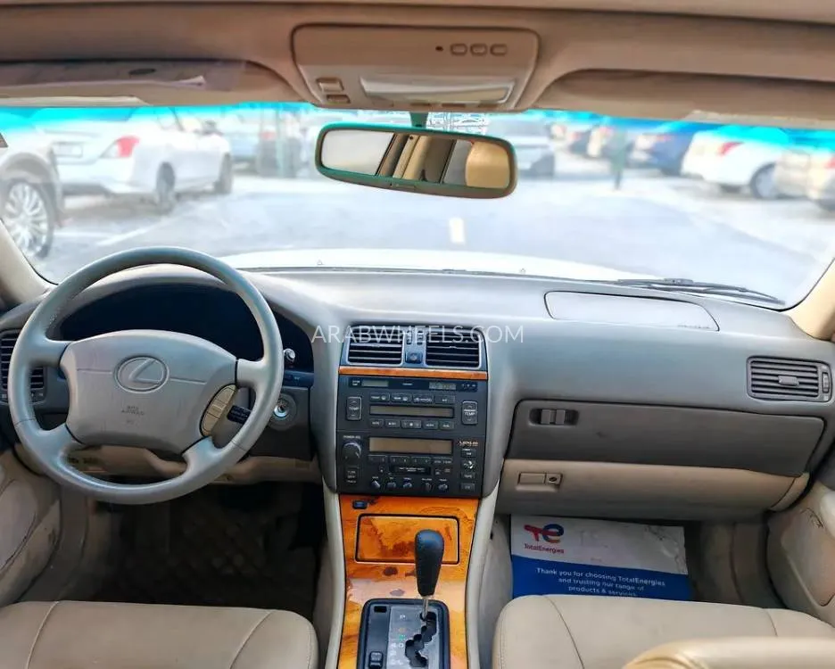 Lexus LS 1998 for Sale in Sharjah Image-14