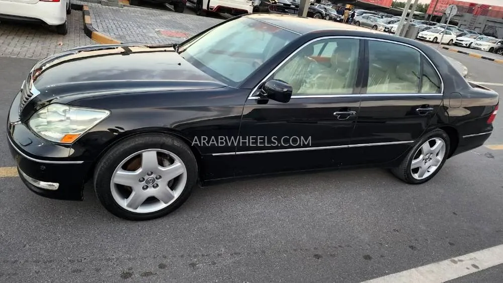 لكزس LS 2005 for Sale in الشارقة Image-12