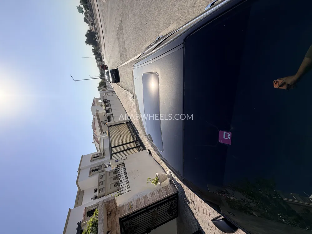 Maserati Quattroporte 2016 for Sale in Dubai Image-5