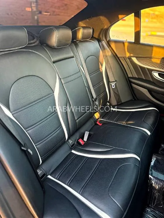 Mercedes Benz C Class 2017 for Sale in Abu Dhabi Image-2