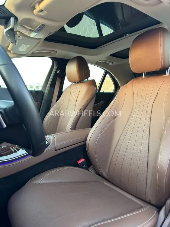 Mercedes Benz E Class 2023 for Sale in Abu Dhabi Image-4