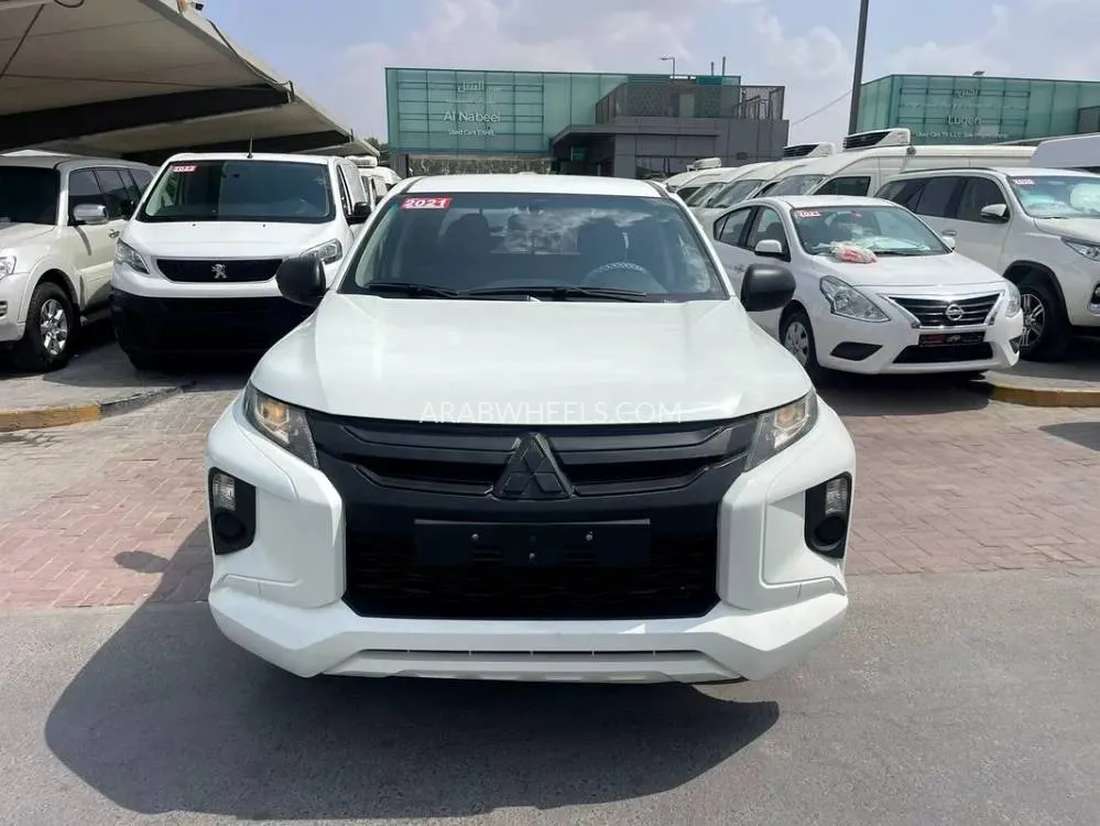 Mitsubishi L200 2021 for Sale in Sharjah Image-10