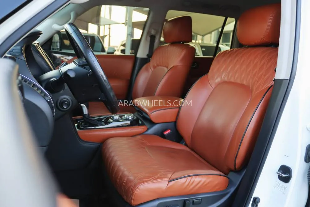 Nissan Patrol 2021 for Sale in Sharjah Image-5