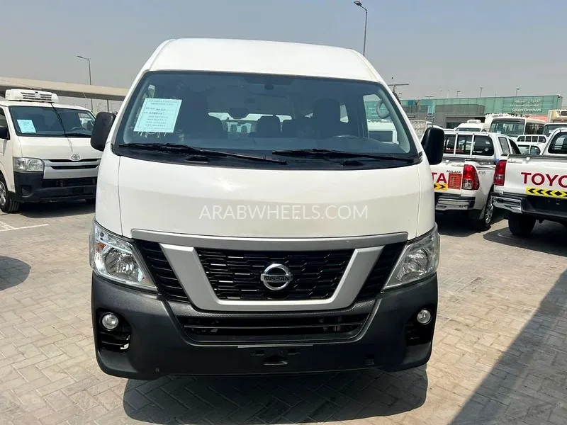 Nissan Urvan 2020 for Sale in Sharjah Image-8