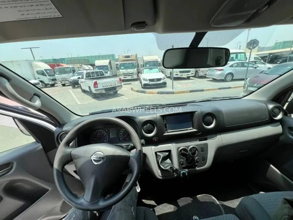 Nissan Urvan 2021 for Sale in Sharjah Image-11