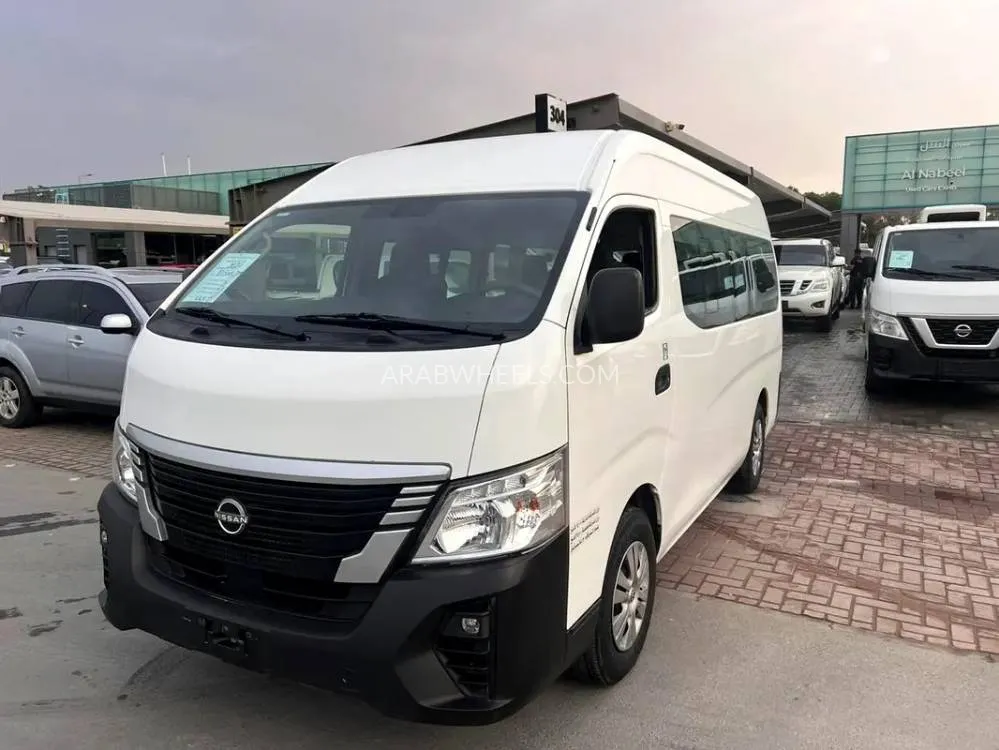 Nissan Urvan 2024 for Sale in Sharjah Image-12