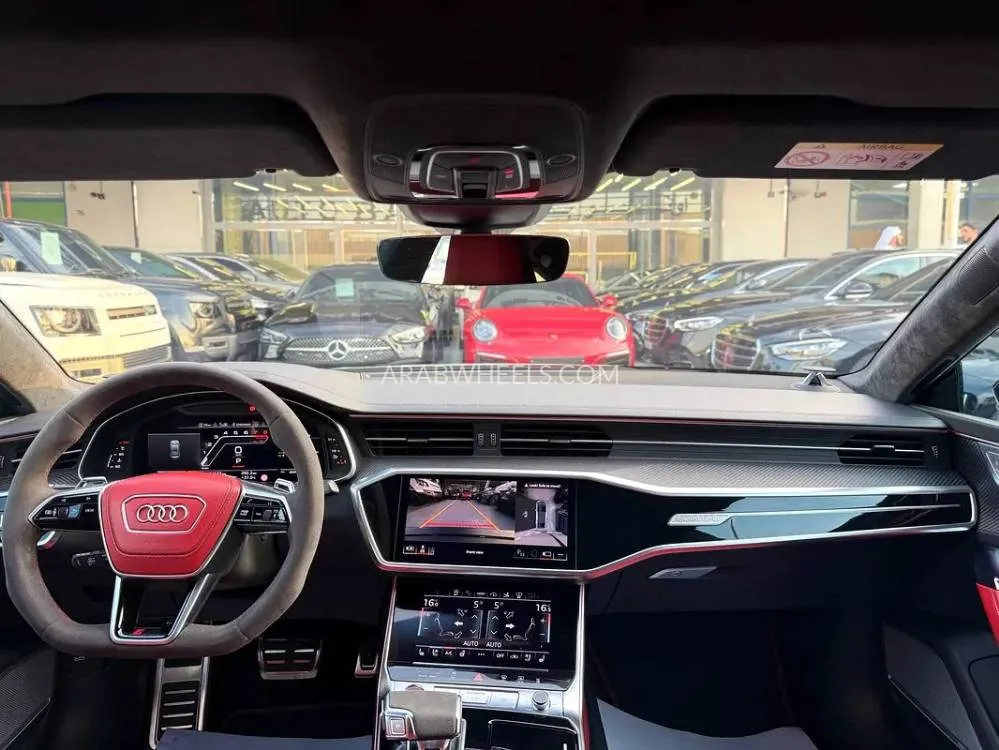 Audi RS 7 2021 for Sale in Dubai Image-4