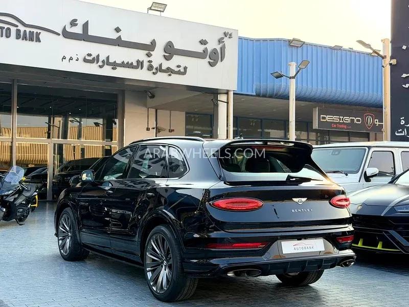 Bentley Bentayga 2021 for Sale in Dubai Image-18